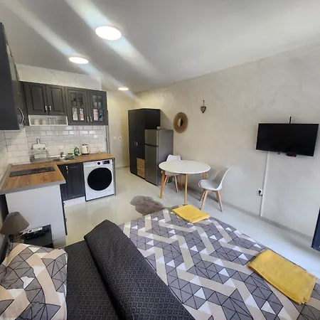 Apartment Luxury Nsa 18 With Parking Place Sofia